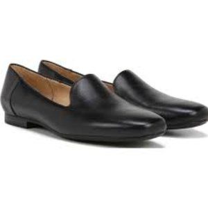 Naturalizer Kerri Slip on Loafter